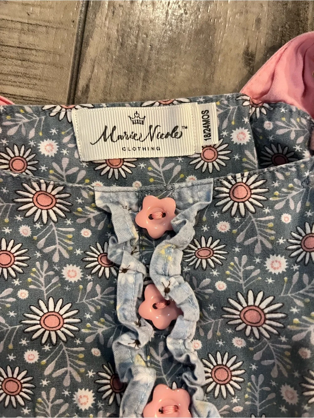 Marie Nicole marie nicole